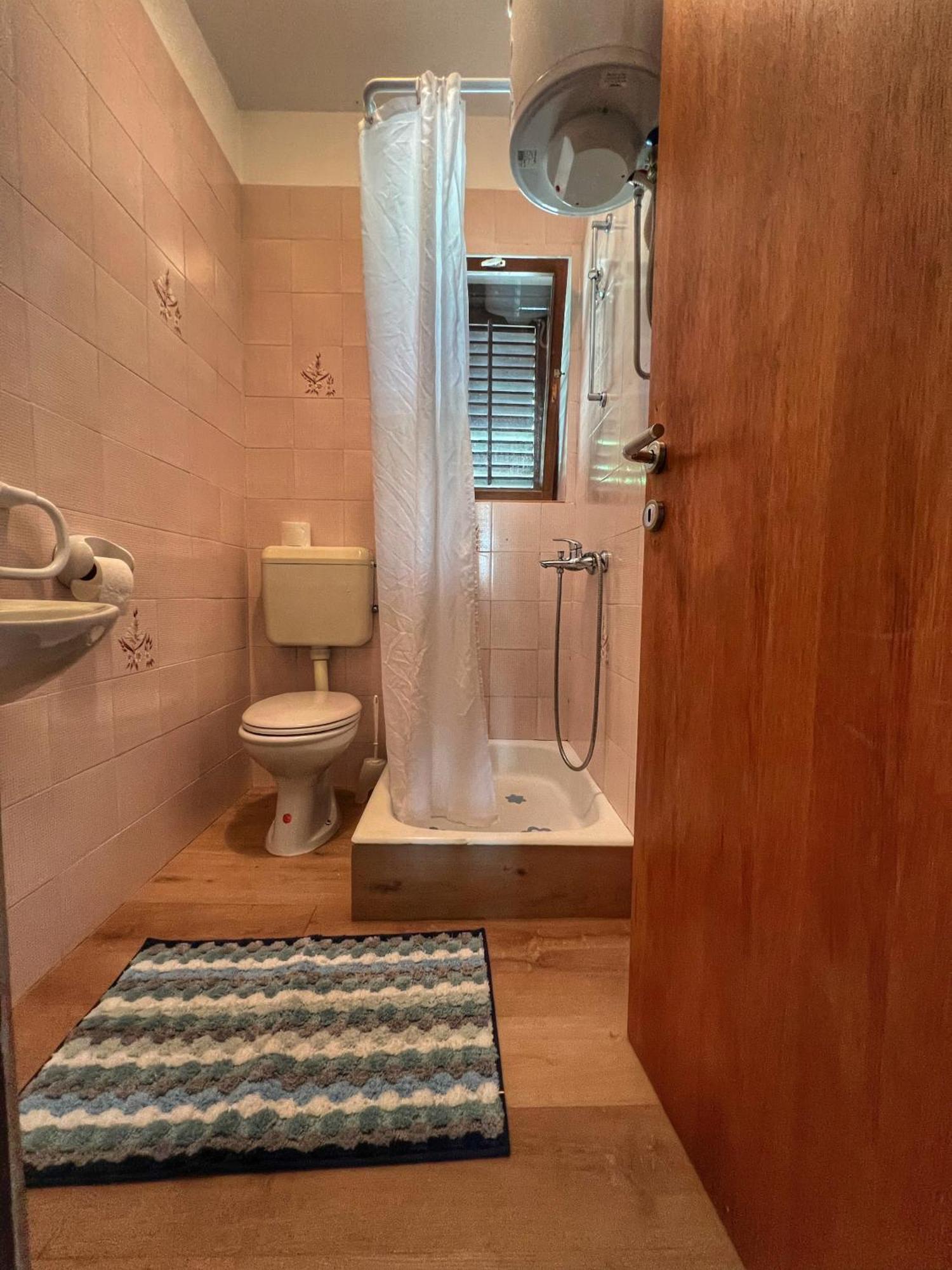 Apartmani Mia Palit Экстерьер фото