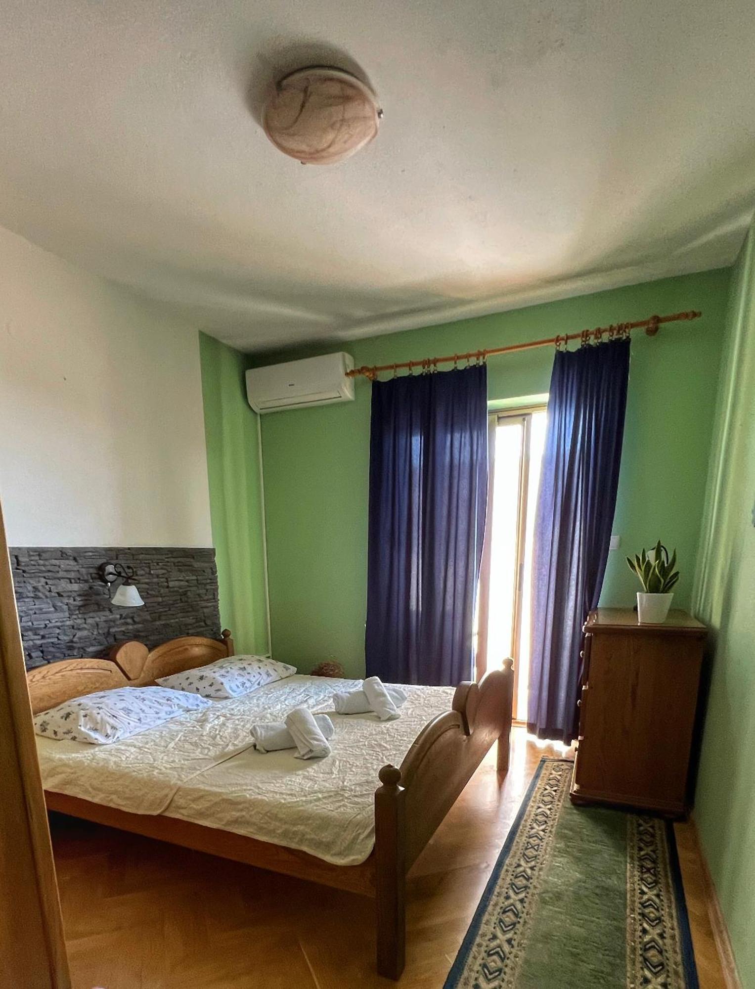 Apartmani Mia Palit Экстерьер фото